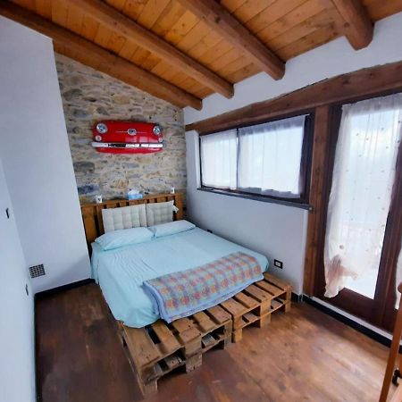 Villa Il Santo Graal Triora Esterno foto